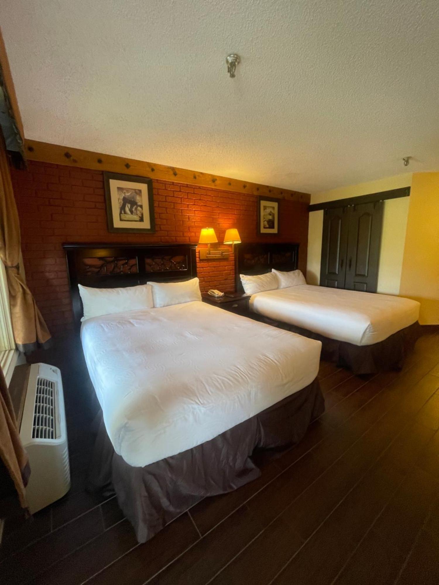 Family Friendly Suite! Arcadegame Inside River Ranch ภายนอก รูปภาพ